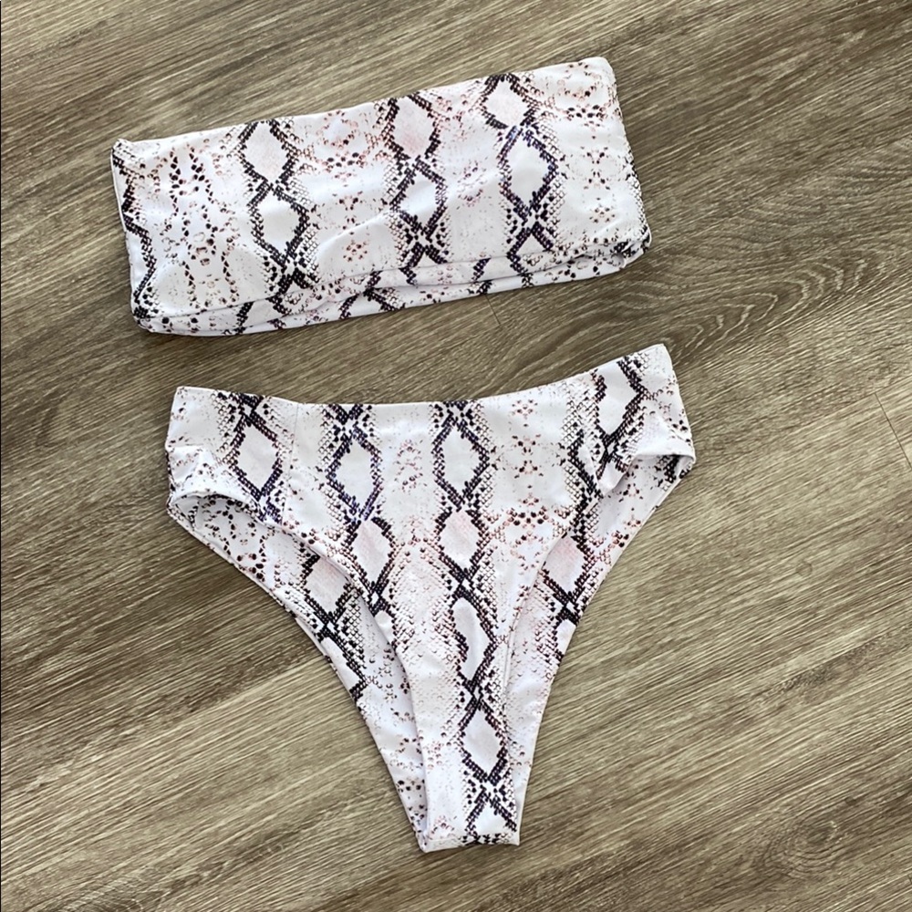 SHEIN two piece strapless bandeau bikini snakeskin animal print white medium